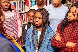 Habi talking to the young authors